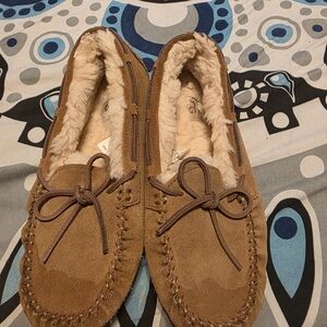 Brown Suede Moccasin Slippers with Fur Lining Girls size 4